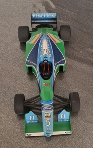 Minichamps 1:18 Benetton Ford B193 1993 M. Schumacher Collection - Bild 1 von 6
