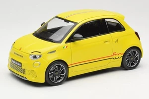 MCG18498 Fiat Abarth 500e Yellow IXO 1/18 - Imagen 1 de 6