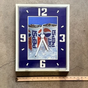 Vintage 90er Pepsi Diät Pepsi Wanduhr Promo getestet 18" x 14,5" - Bild 1 von 3