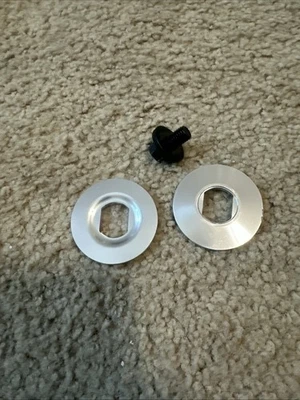 Milwaukee Washers-Bolt FOR 2786-20 M18 FUEL 9" Cut-Off Saw ONE-KEY - Image 1 of 3