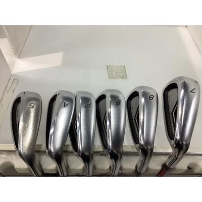 TaylorMade R9 MAX Iron Set 6pcs 7-9.PW.AW.SW RE-AX 50 Flex Ladies Right-Handed - Image 1 of 4