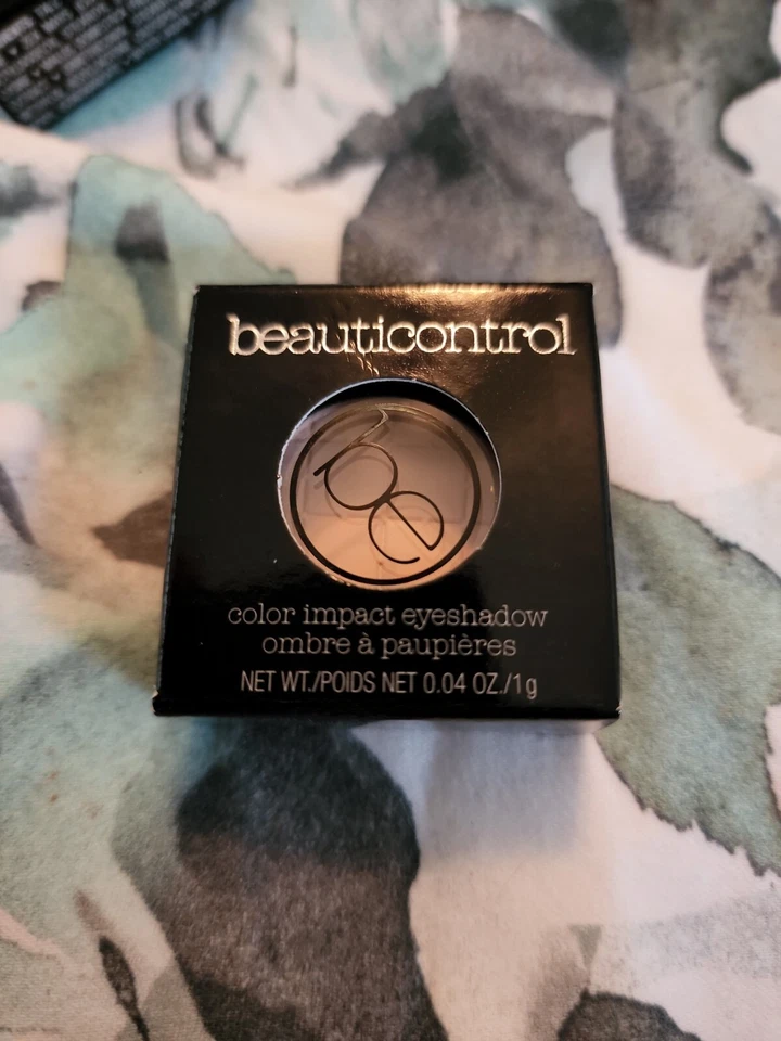 Beauticontrol Color Impact Eyeshadow Pod !!Ballet  Color .04 Oz 20773 - Image 1 of 2
