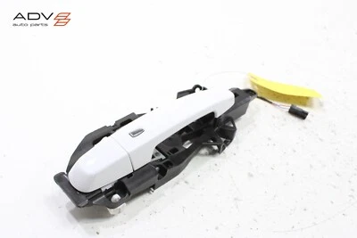 GMC TERRAIN 2018-2024 actuador de cierre de puerta trasero izquierdo lado del conductor OEM Foto 1 de 4