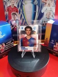 Noah Darvich #246- CHROME 1st - Topps UEFA Champions League Sticker 2024/2025 - Foto 1 di 3