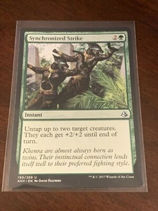 Magic the Gathering Amonkhet Synchronized Strike - Picture 1 of 2