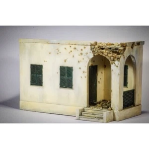 1/35 Resin Model Figure Damaged Building In WW2 Unassembled and unpainted kit - Picture 1 of 6