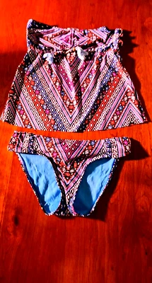Lucky Brand Brand Swimsuit Tankini Two Piece Size Medium - Image 1 of 4