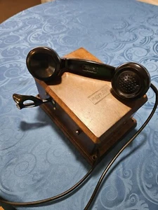 Northern Electric Wall Crank Telephone-Model N717CG - Picture 1 of 9