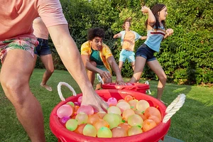 Luftballons Wasserbündel 6er Pack Schnellbefüllung 200 tropischfarben Kinder Sommerspaß. - Bild 1 von 7