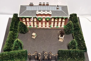 Departamento 56 Casas para las Vacaciones Kensignton Palace retirado diciembre 1998 - Imagen 1 de 18