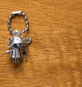 Bratz Girlz Twinz Twiinz Twins Nona & Tess Diablo Llavero Plata Dije e2 - Imagen 1 de 4