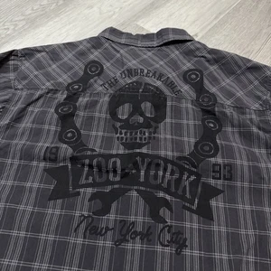 Zoo York Button Down Short Sleeve Skulls Goth Skate Shirt Plaid - Picture 1 of 5