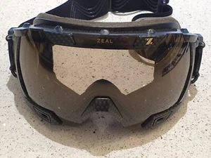 ZEAL OPTICS Ski & Snowboard GPS Z3 Goggles with Speed/Elevation/Stopwatch RECON - Picture 1 of 18