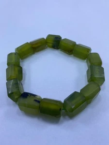13.50/11.50/8.50mm100% Natural Stone Green Serpentine Jade Chunk Bracelet Stretc - Picture 1 of 5