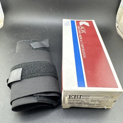 Wrist Support Splint Brace Carpal Tunnel Arthritis Sprain Strain Breathable SM📦 - Image 1 of 4