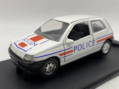 VEREM Renault Clio Police 1:43 Diecast modelcar Foto 1 de 4
