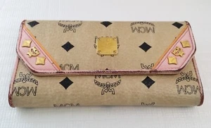 MCM Munich Long Wallet - Picture 1 of 23