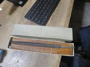 10 NOS Simonds International 8" Regular Taper Triangle Metal Files BLOW OUT SALE - Picture 1 of 7