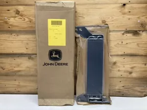 Enfriador industrial fluido AT199908 John Deere - Imagen 1 de 12
