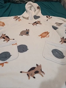 Tragedecke Oversize Decke Hoodie Sweatshirt Erwachsene Größe 2 Taschen Katzen - Bild 1 von 14