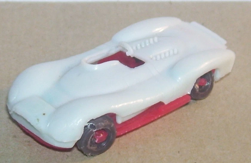 Rare Impala HO 1/87 Made In Mexico Matra Simca 650 White Red Background - Image 1 of 1