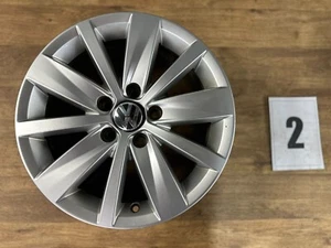 1 llanta de aluminio original VW Perugia VW Passat 3C B7 7Jx16 ET45 3 AA601025 - Imagen 1 de 3