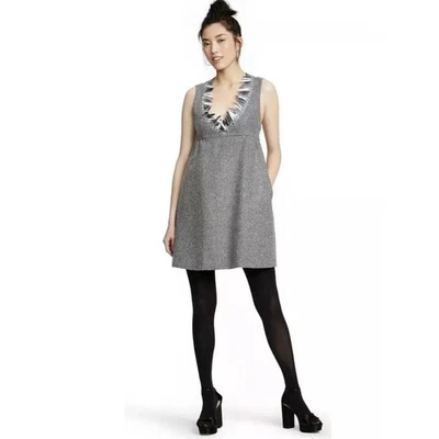 Mini Vestido Anna Sui para Target Gris Metálico Boucle Cuello en V Talla 3  Foto 1 de 4