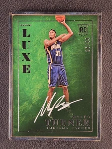 2015-16 Panini Luxe #LX-MT Myles Turner Rookie RC su Card Auto /49 SSP - Foto 1 di 3