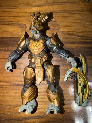 2008 McFarlane Halo 3 War Chieftain Brute Фигурка Серия 3 со Шлемом Оружием - Изображение 1 из 2