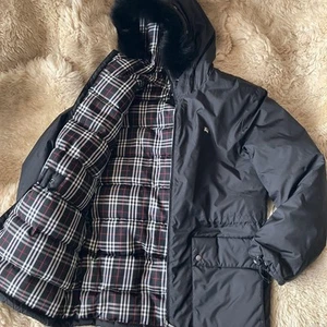 Burberry Black Label Polyester Down Jacket Black Nova Check Fox Fur Hood Size L - Bild 1 von 24