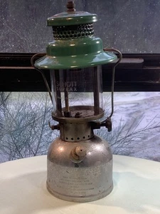 Vintage 1950s Coleman 242 B Pressure Lantern Made In Australia - Picture 1 of 13
