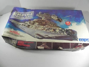 Star Wars STAR DESTROYER The Empire Strikes Back 15" Sci-Fi Model  # 8915 - Picture 1 of 7
