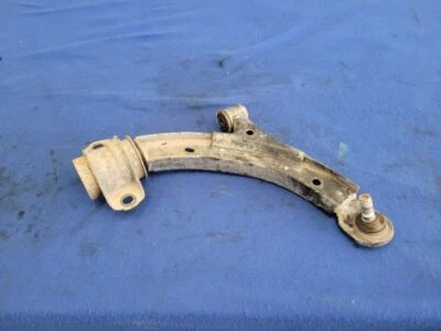 Brazo de control inferior delantero para pasajero Ford Mustang GT 2005-2009 4,6 L 2477 Foto 1 de 4