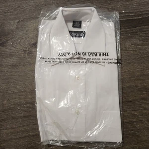 (Size 33) Men's Edwards White Oxford Button Long Sleeve Dress Shirt NEW - Picture 1 of 3