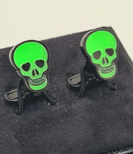 Paul Smith Glow in the Dark Skull Cufflinks - Picture 1 of 4