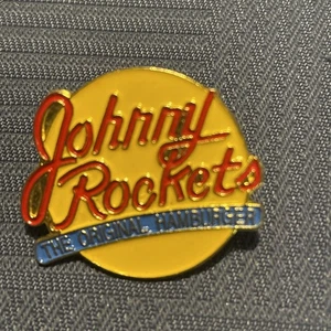 Cravatta smaltata Johnny Rockets The Original Hamburger spilla da bavero fast food cena - Foto 1 di 4