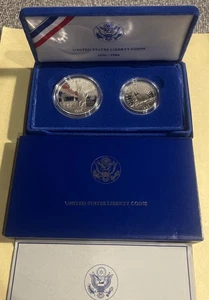 1986 Liberty 2-Coin Set Silver Dollar & Clad Half With Original OGP - Picture 1 of 9