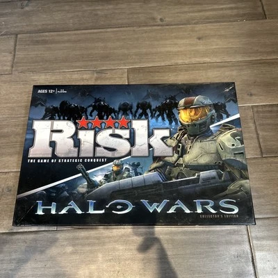 Risk Halo Wars Collector's Edition Board Game 2009 Hasbro (Missing Few Pieces) - Image 1 of 3