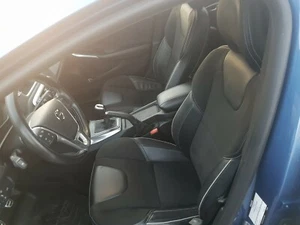 Volvo v 40 R design full optional - Foto 1 di 8