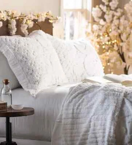 Plow & Hearth Juliet Tufted Chenille Standard Pillow Sham 21” X 27”-White - Picture 1 of 4