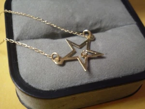 Collana a maglie da donna in oro giallo 14 carati con ciondolo stella di diamanti 14 carati 0,7 grammi - Foto 1 di 3