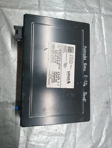 03-09 Mercedes E320 Sirius Satellite Radio Receiver - Picture 1 of 5