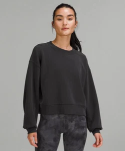 Lululemon Softstreme Perfectly Oversized Cropped Crew, New Authentic Retail $118 - Picture 1 of 54