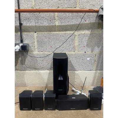 Panasonic SB-HW460 DVD Home Theater subwoofer nero con altoparlanti per SA-PT460 - Immagine 1 di 4