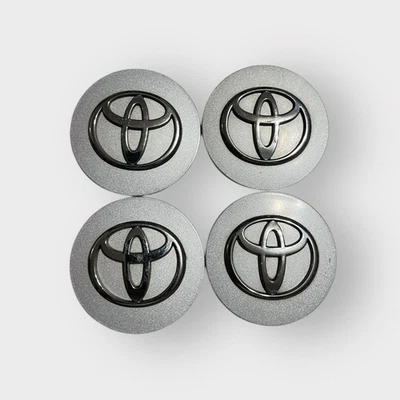 Комплект из 4 оригинальных центральных колпаков колес и Camry для Toyota Highlander 2001-2007 годов выпуска - Изображение 1 из 2