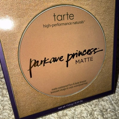 TARTE ~ PARK AVE PRINCESS MATTE WATERPROOF FACE & BODY BRONZER ~ Tan-deep Color - Image 1 of 4