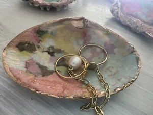 Clam Shell Dish Ring Holder Decoupaged Shells Handmade Art Coastal Beach Decor - Picture 1 of 4