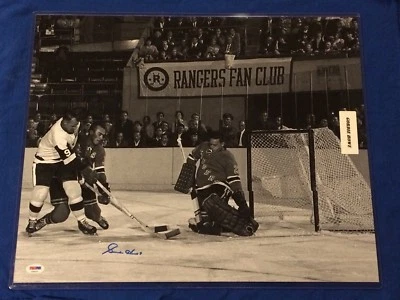 Gordie Howe Auto 16x20 Photo PSA DNA Detriot Red Wings HOF - Image 1 of 2