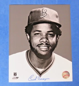 CECIL COOPER SIGNED SIGNED 8x10 PHOTO ~ BOSTON RED SOX ~ 100 % GUARANTEE - Picture 1 of 1