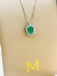 Collana in oro bianco 18 Kt con smeraldo naturale e diamanti naturali Marika - Foto 1 di 8